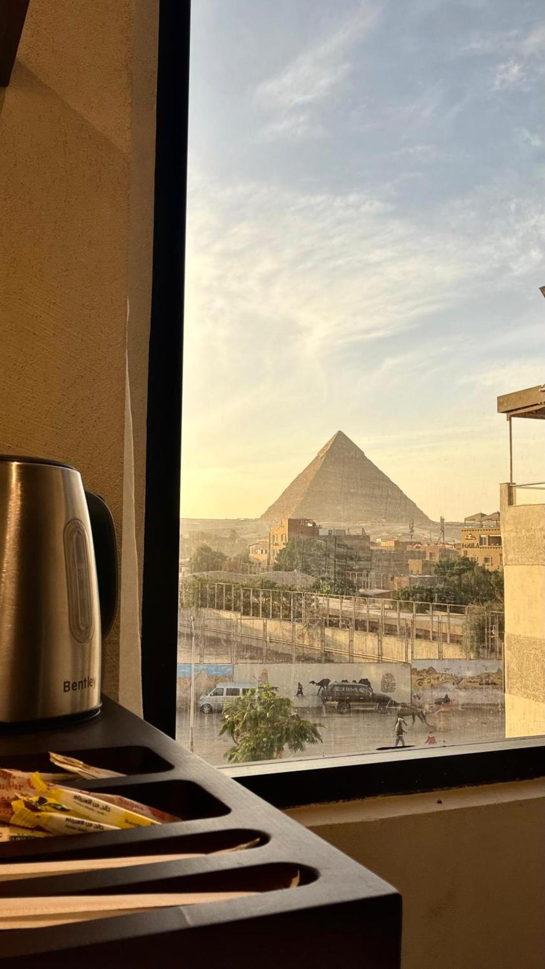 AMUNET Pyramids View Boutique Hotel with Pool and Rooftop Jacuzzi - Photo 58