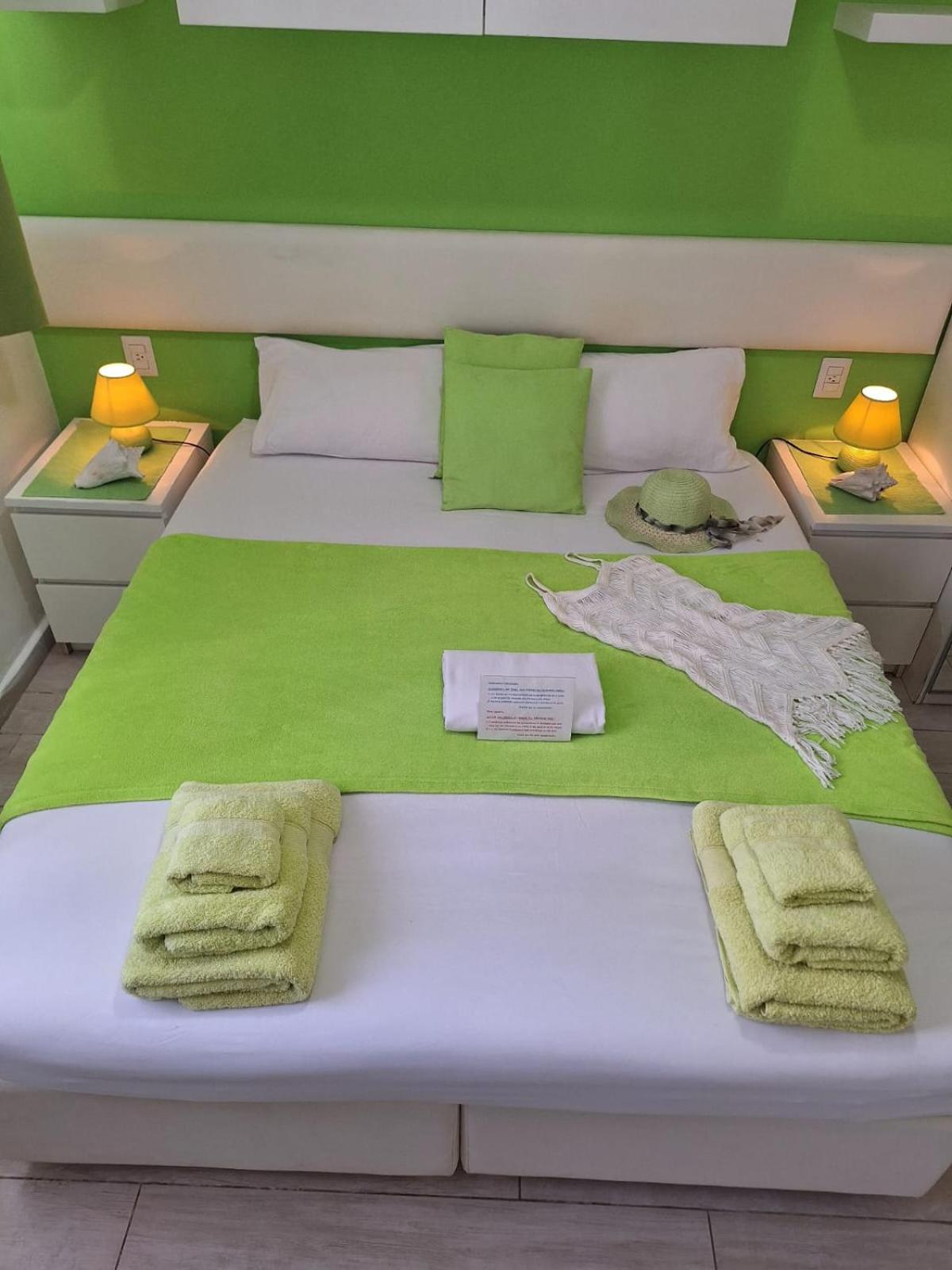 PASSION DEL CARIBE - CORAL VILLAGE 1 - modern and fully equipped apartments & suites in residence with pool and 24 hour security, close the beach, shops, bars, restaurants & entertainment - Photo 16