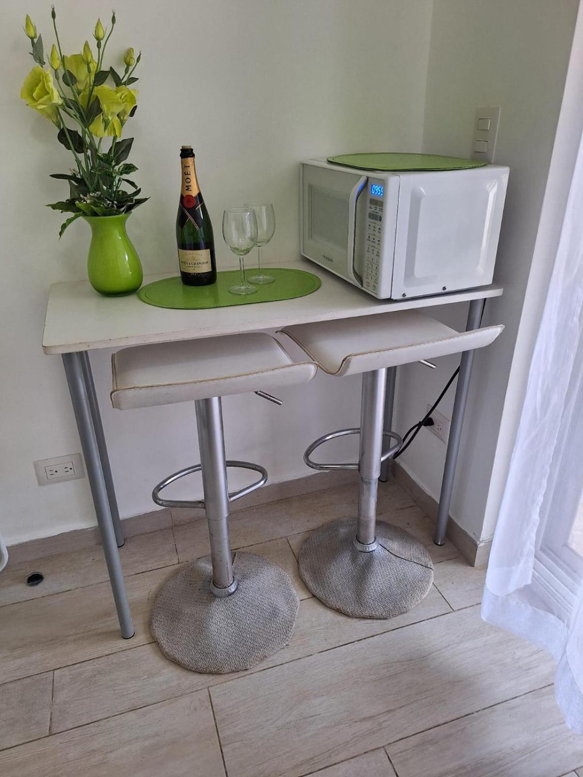 PASSION DEL CARIBE - CORAL VILLAGE 1 - modern and fully equipped apartments & suites in residence with pool and 24 hour security, close the beach, shops, bars, restaurants & entertainment - Photo 18