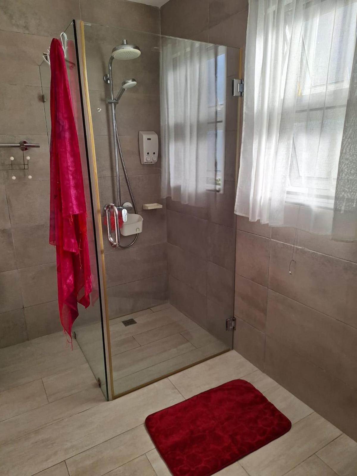 PASSION DEL CARIBE - CORAL VILLAGE 1 - modern and fully equipped apartments & suites in residence with pool and 24 hour security, close the beach, shops, bars, restaurants & entertainment - Photo 63