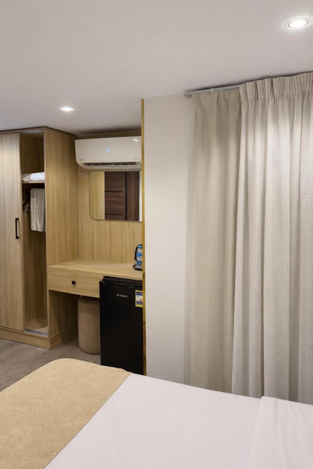 Golden Pyramids Crown - Photo 64