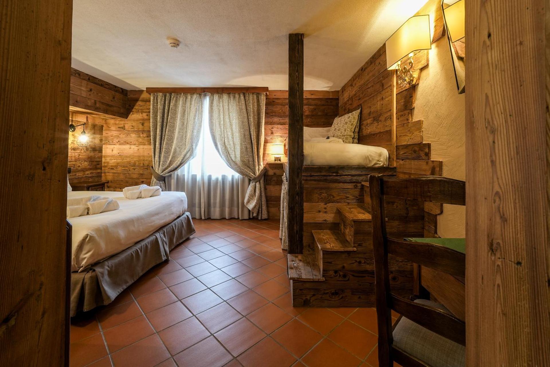 Hotel Jumeaux - Photo 22