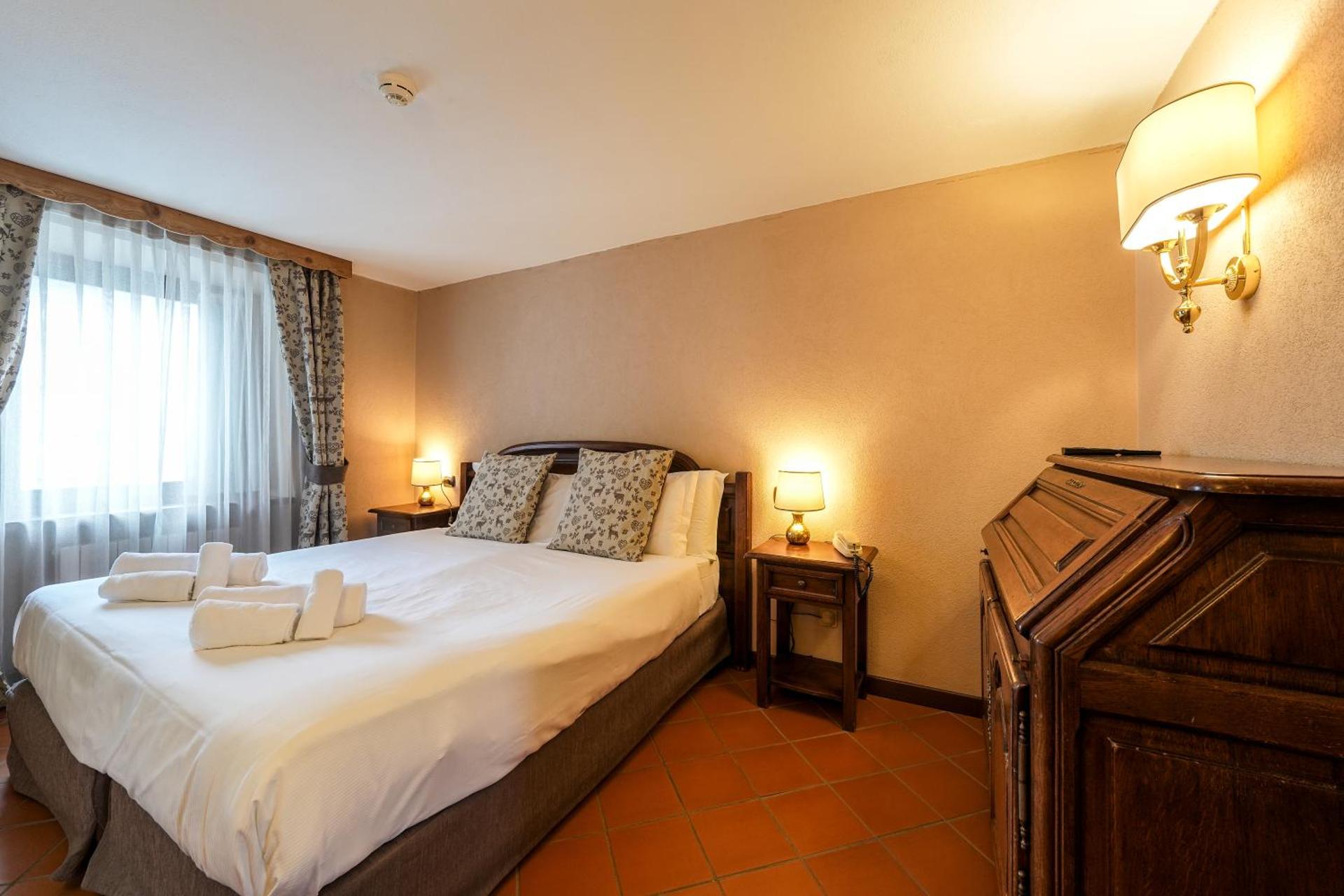 Hotel Jumeaux - Photo 36