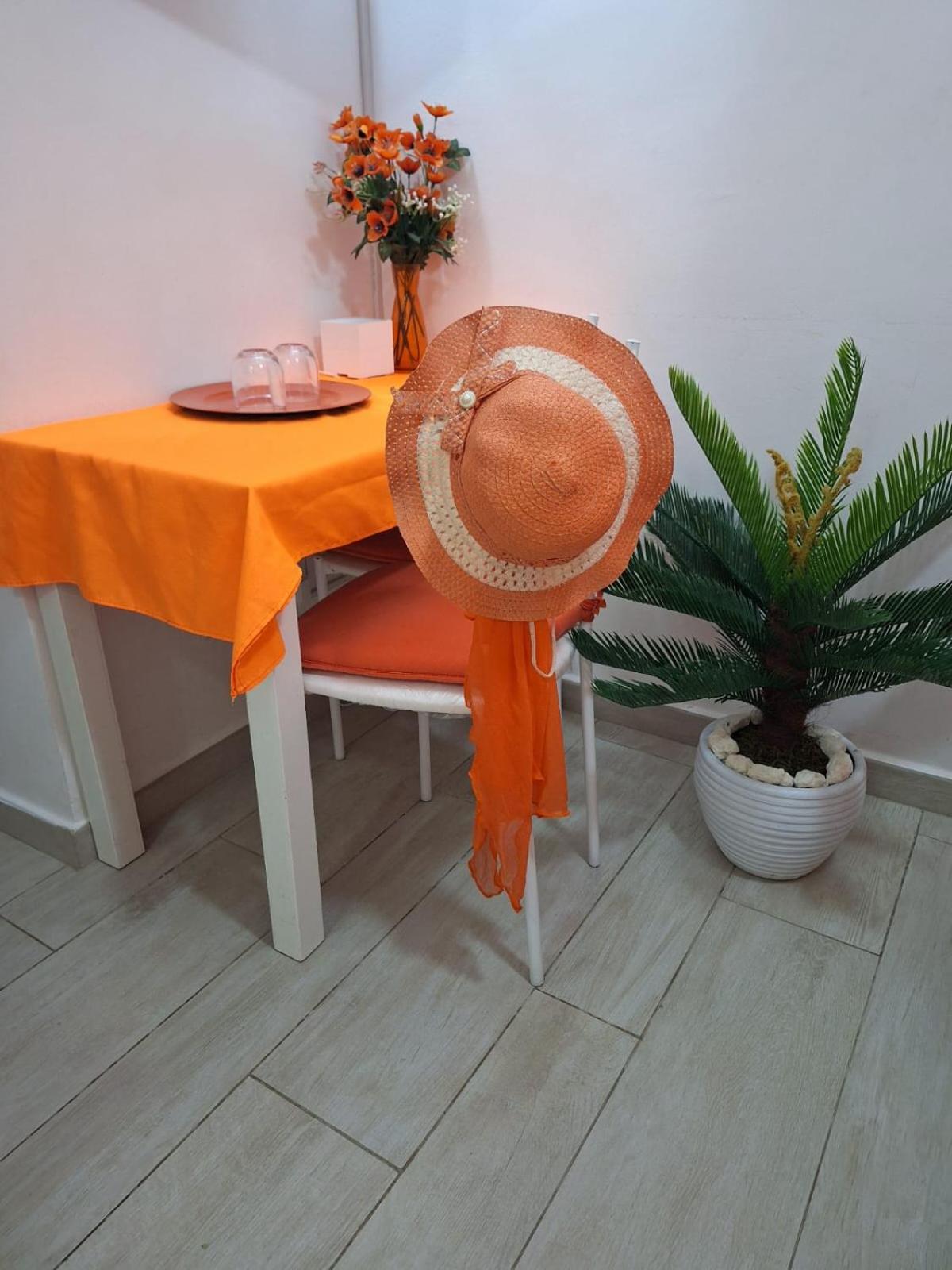 PASSION DEL CARIBE - CORAL VILLAGE 1 - modern and fully equipped apartments & suites in residence with pool and 24 hour security, close the beach, shops, bars, restaurants & entertainment - Photo 4