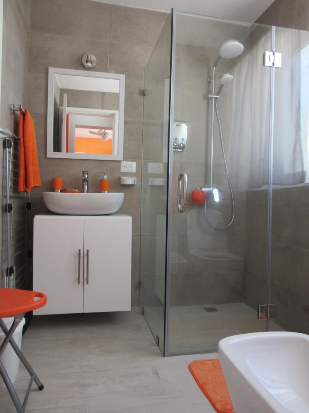 PASSION DEL CARIBE - CORAL VILLAGE 1 - modern and fully equipped apartments & suites in residence with pool and 24 hour security, close the beach, shops, bars, restaurants & entertainment - Photo 7