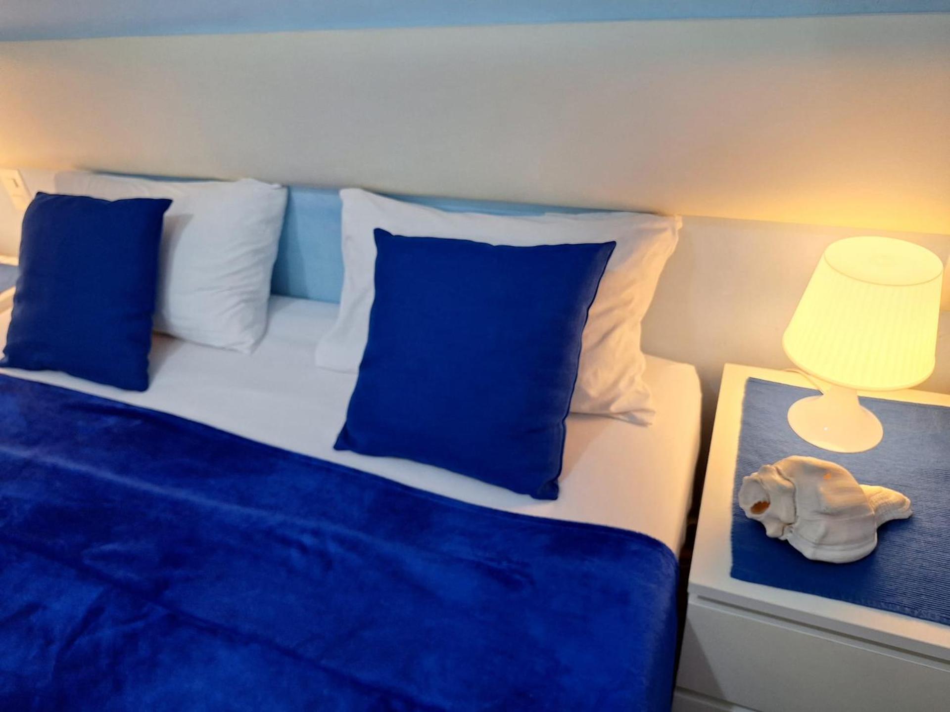 PASSION DEL CARIBE - CORAL VILLAGE 1 - modern and fully equipped apartments & suites in residence with pool and 24 hour security, close the beach, shops, bars, restaurants & entertainment - Photo 73