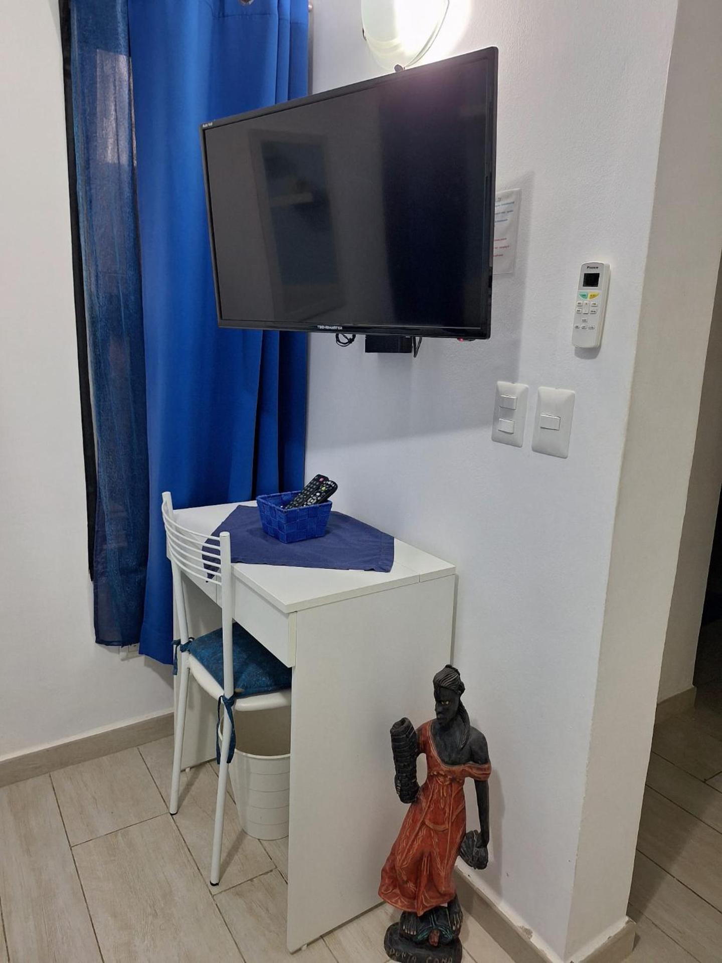 PASSION DEL CARIBE - CORAL VILLAGE 1 - modern and fully equipped apartments & suites in residence with pool and 24 hour security, close the beach, shops, bars, restaurants & entertainment - Photo 75