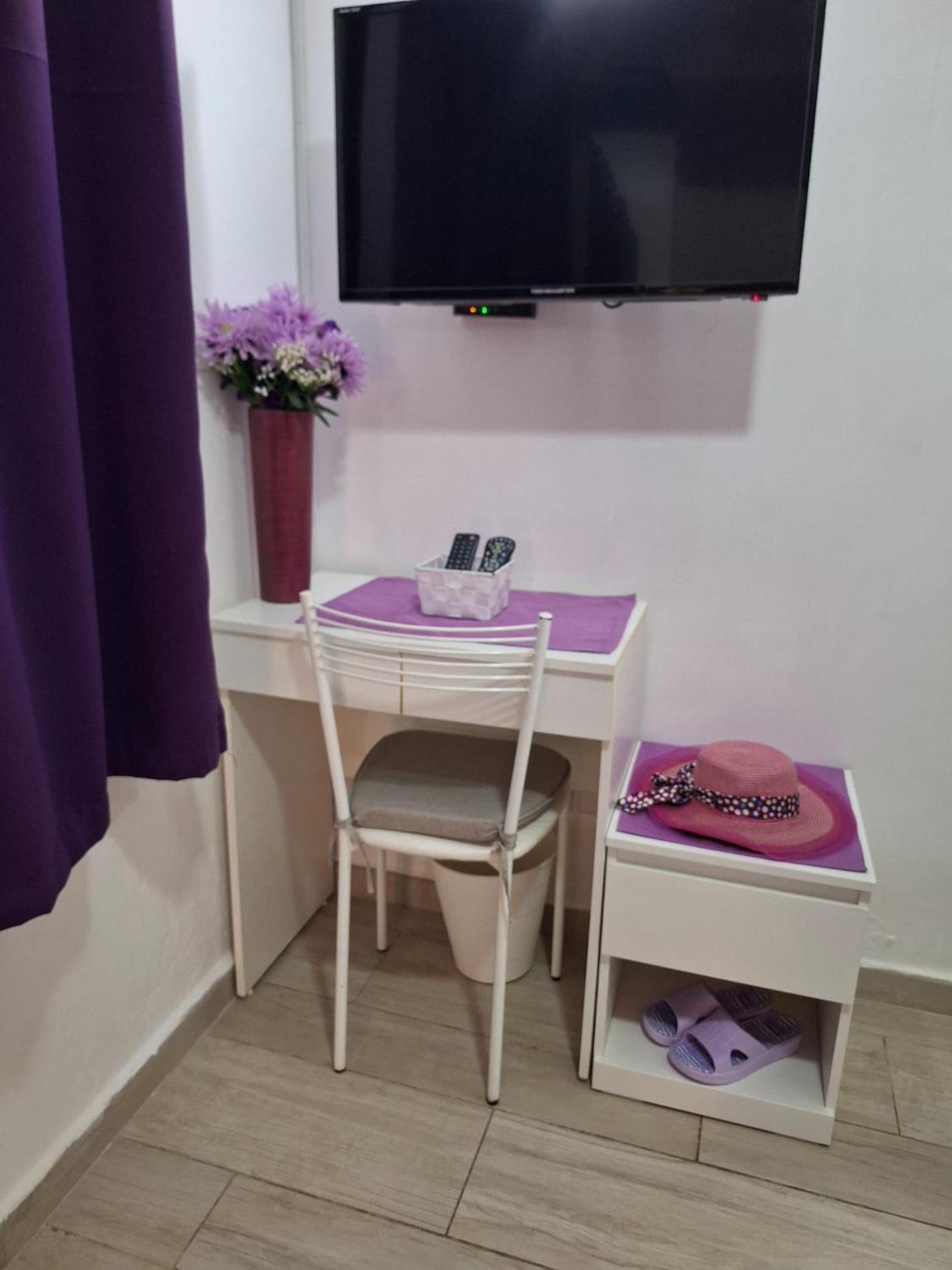 PASSION DEL CARIBE - CORAL VILLAGE 1 - modern and fully equipped apartments & suites in residence with pool and 24 hour security, close the beach, shops, bars, restaurants & entertainment - Photo 113