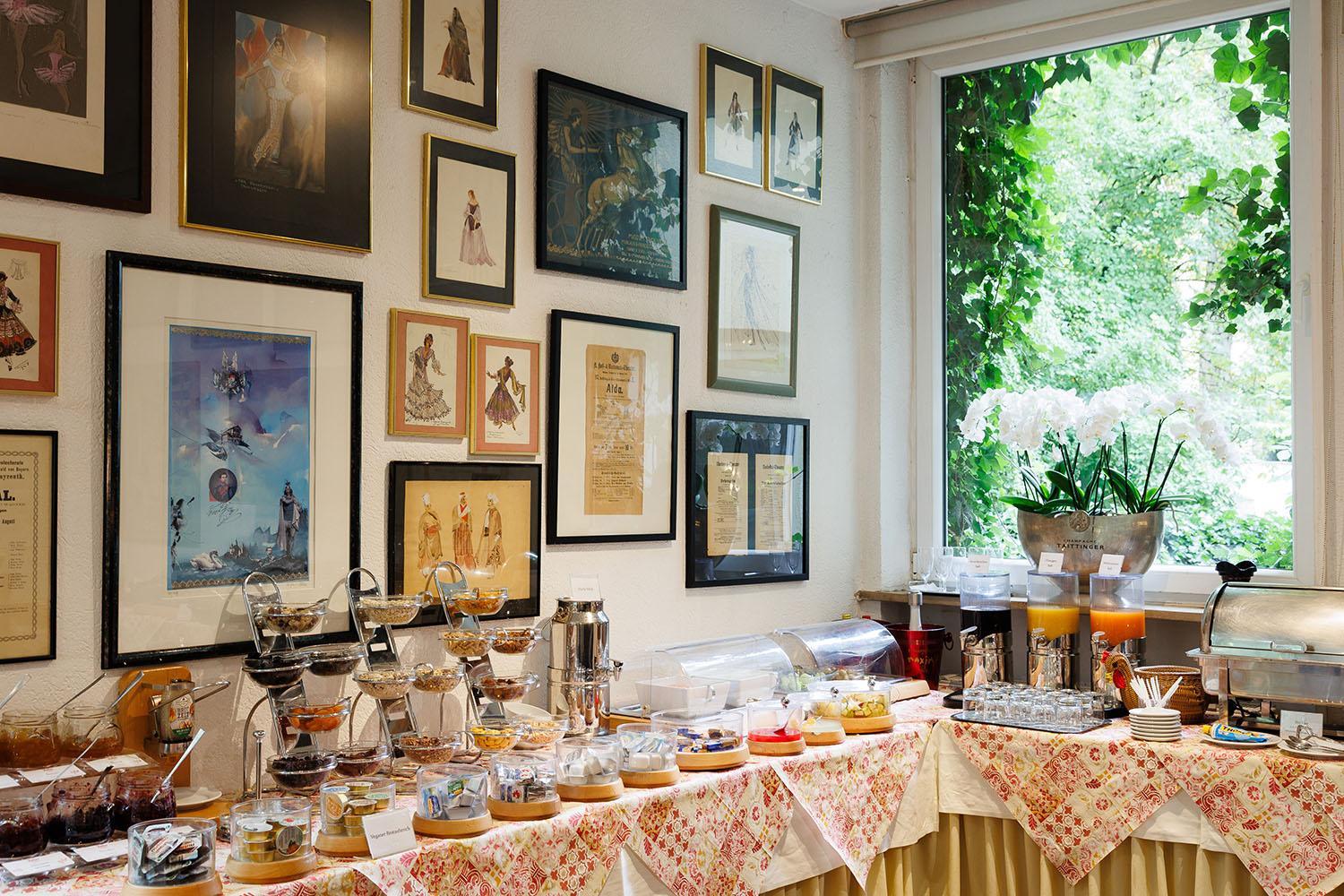 Hotel Nymphenburg City - München - Photo 90