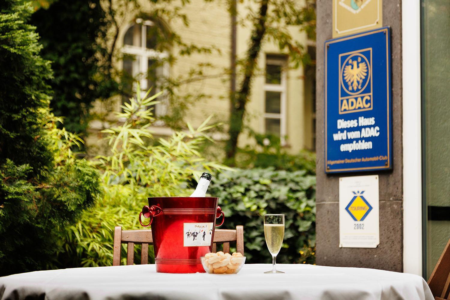 Hotel Nymphenburg City - München - Photo 140