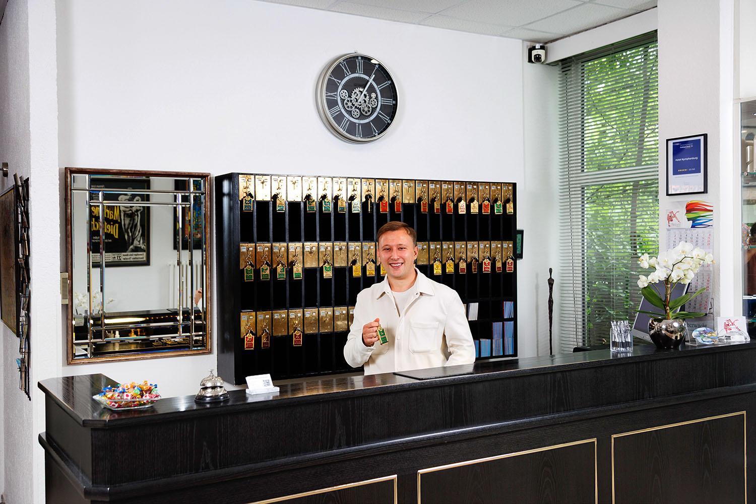 Hotel Nymphenburg City - München - Photo 89