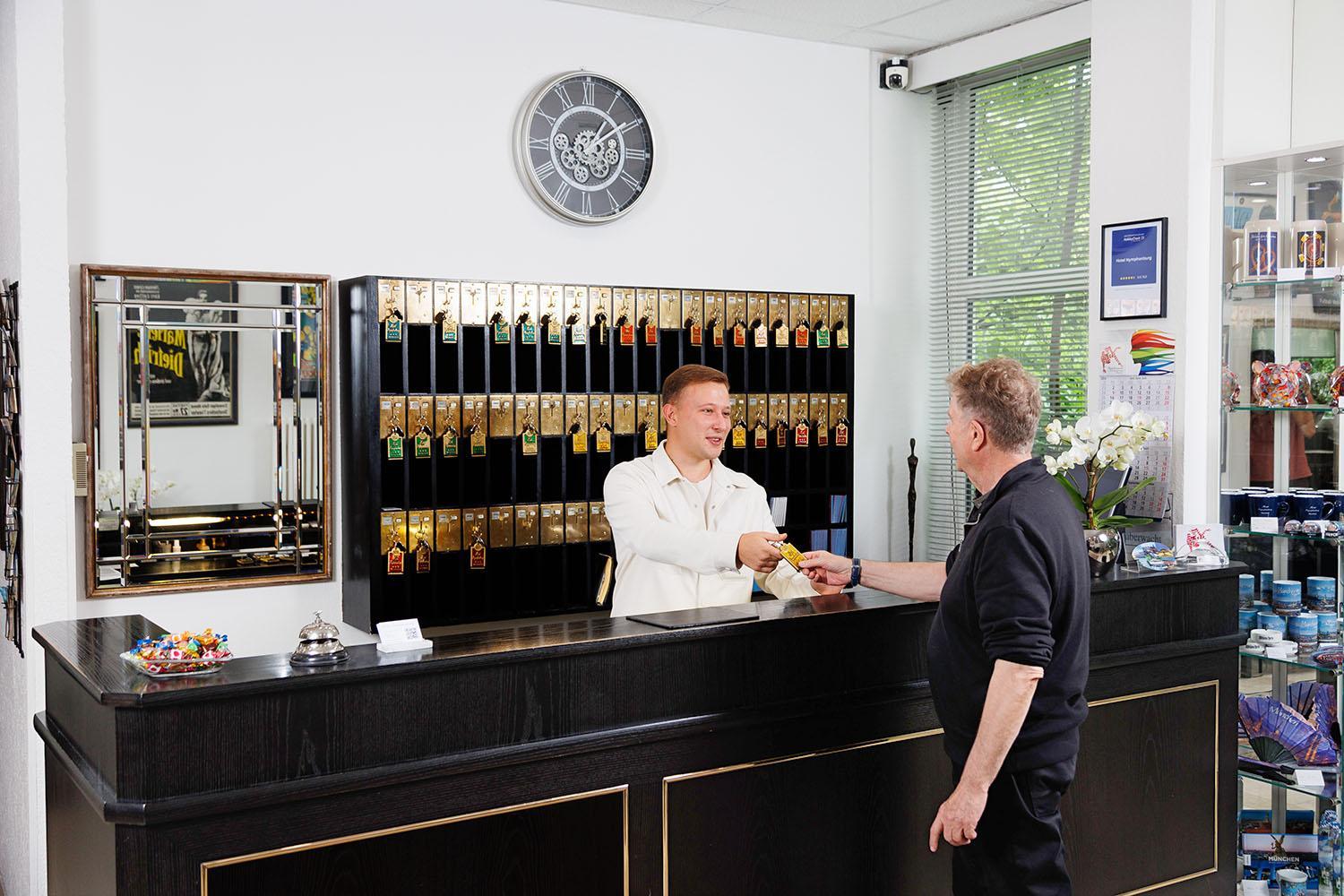 Hotel Nymphenburg City - München - Photo 93