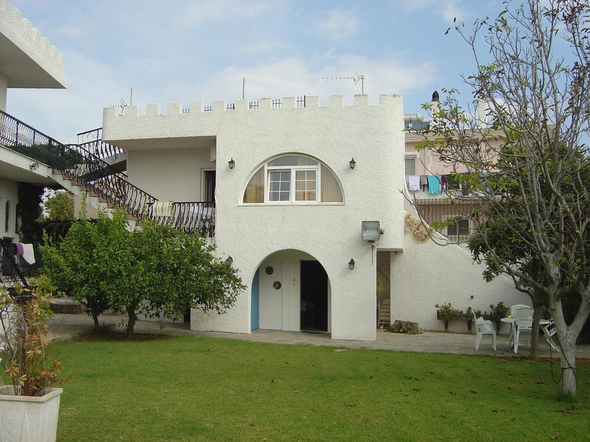 Castle By The Sea - Photo 152