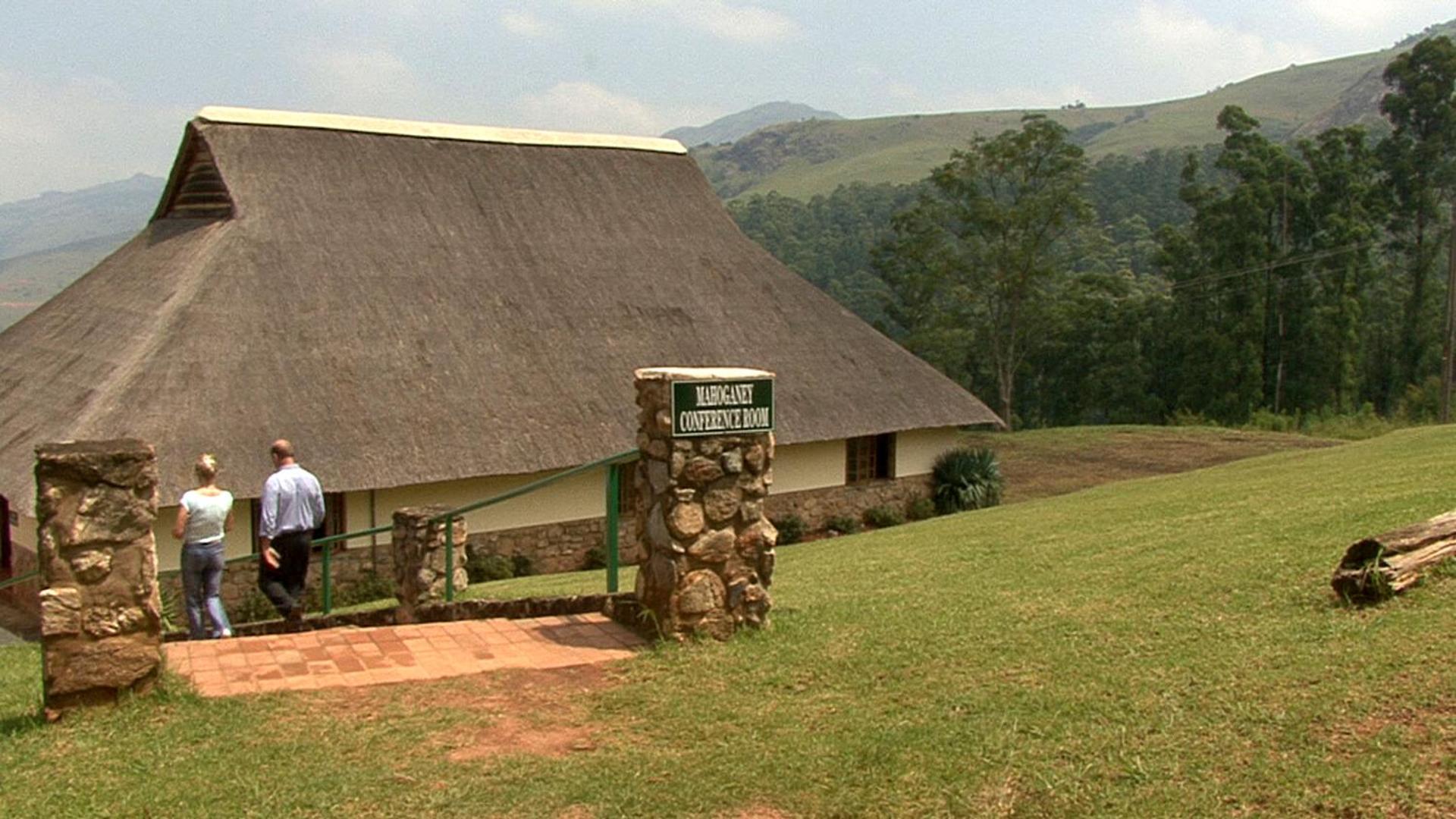 Emafini Country Lodge - Photo 22