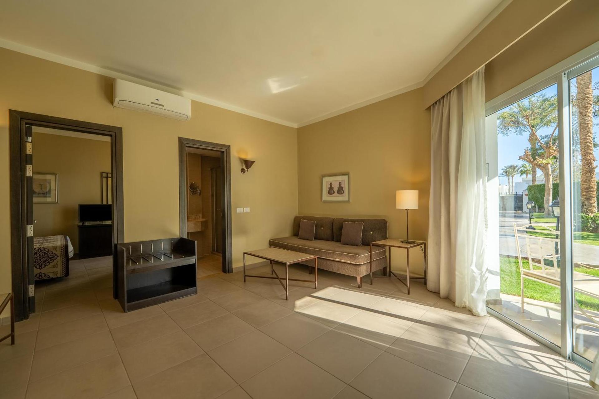 JAZ Fanara Resort - Photo 32