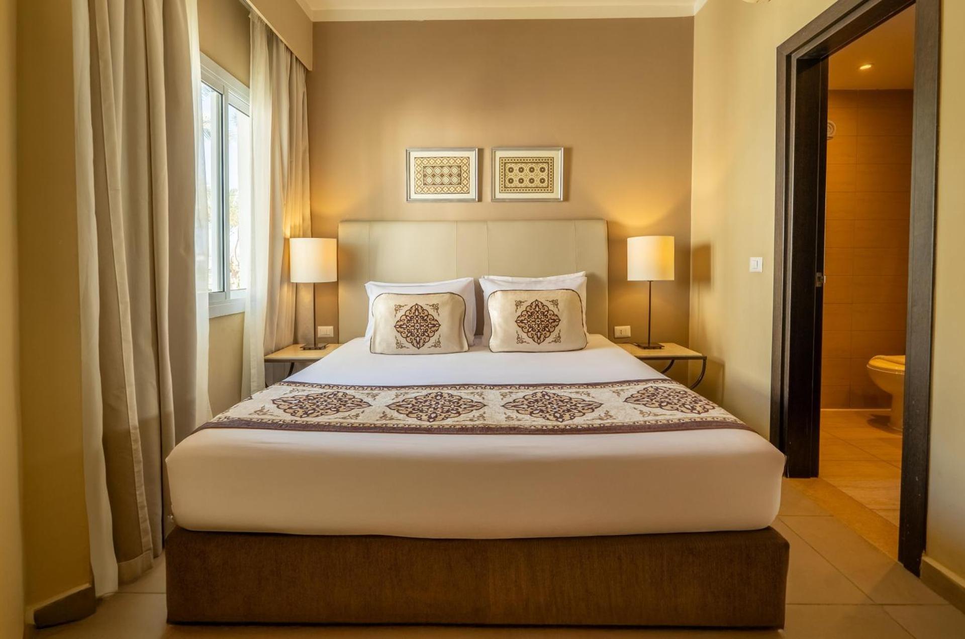 JAZ Fanara Resort - Photo 27