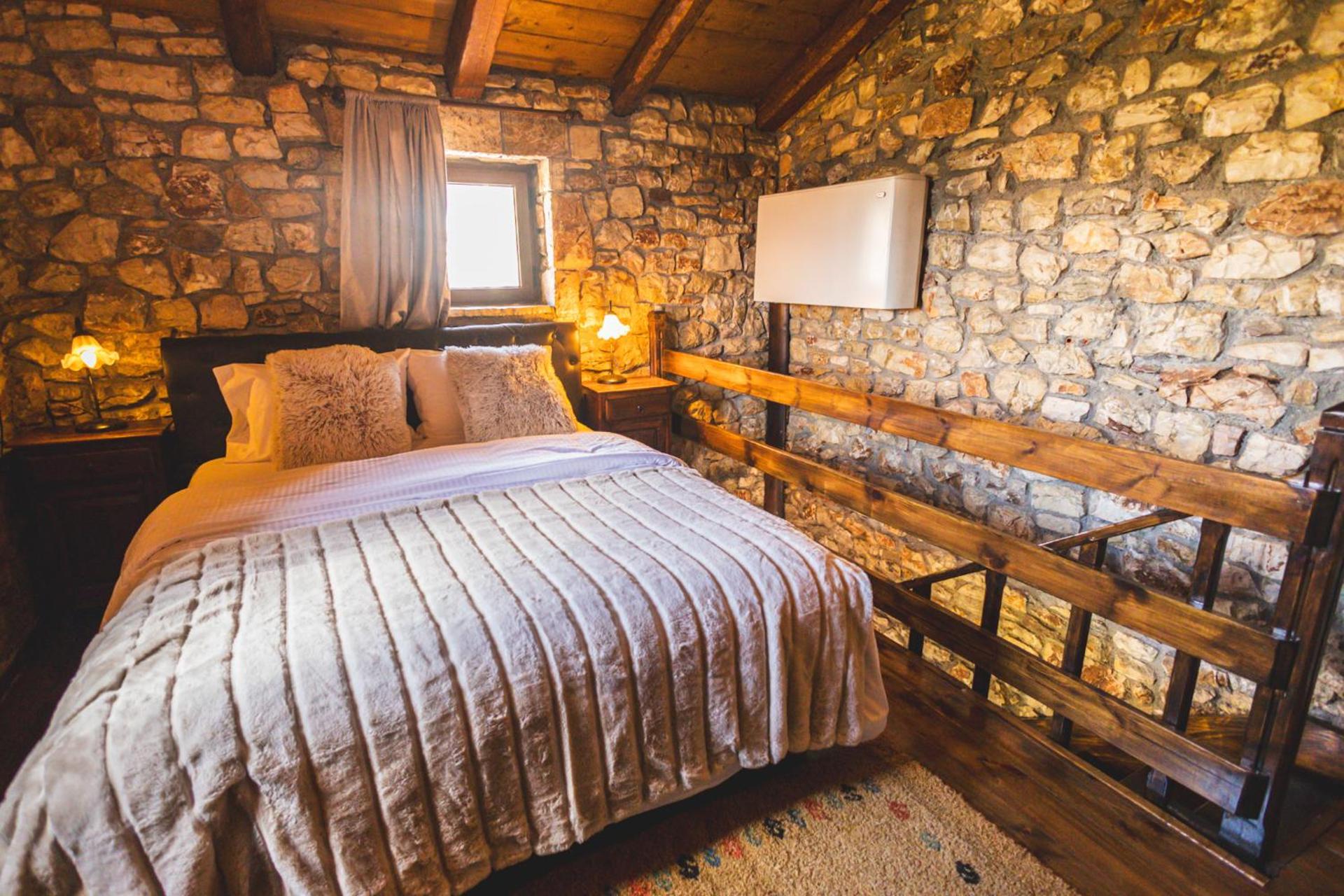 Georgio's V Chalet Kalavrita - Photo 88