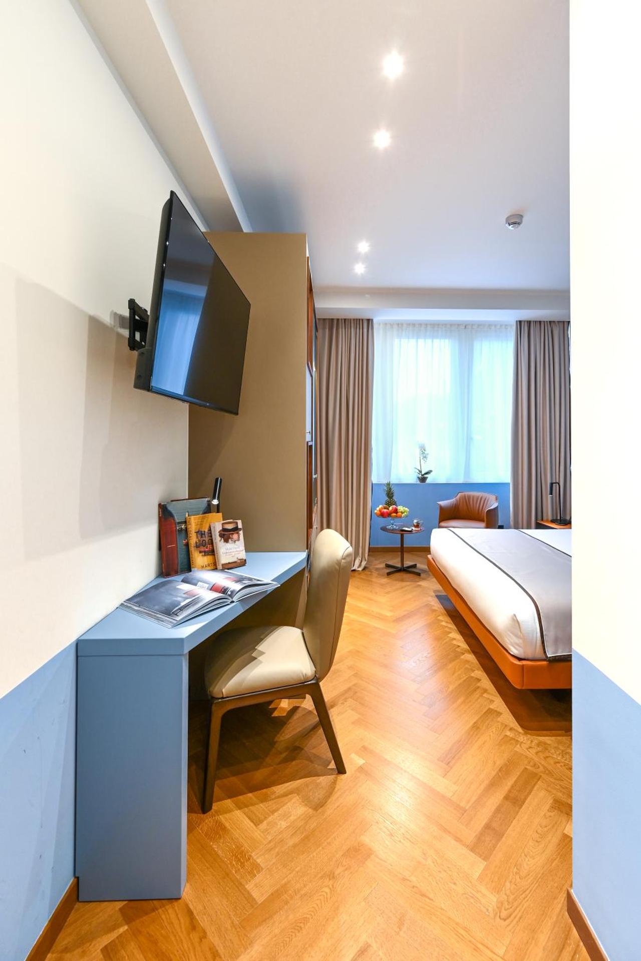 Hotel Astoria - Photo 18
