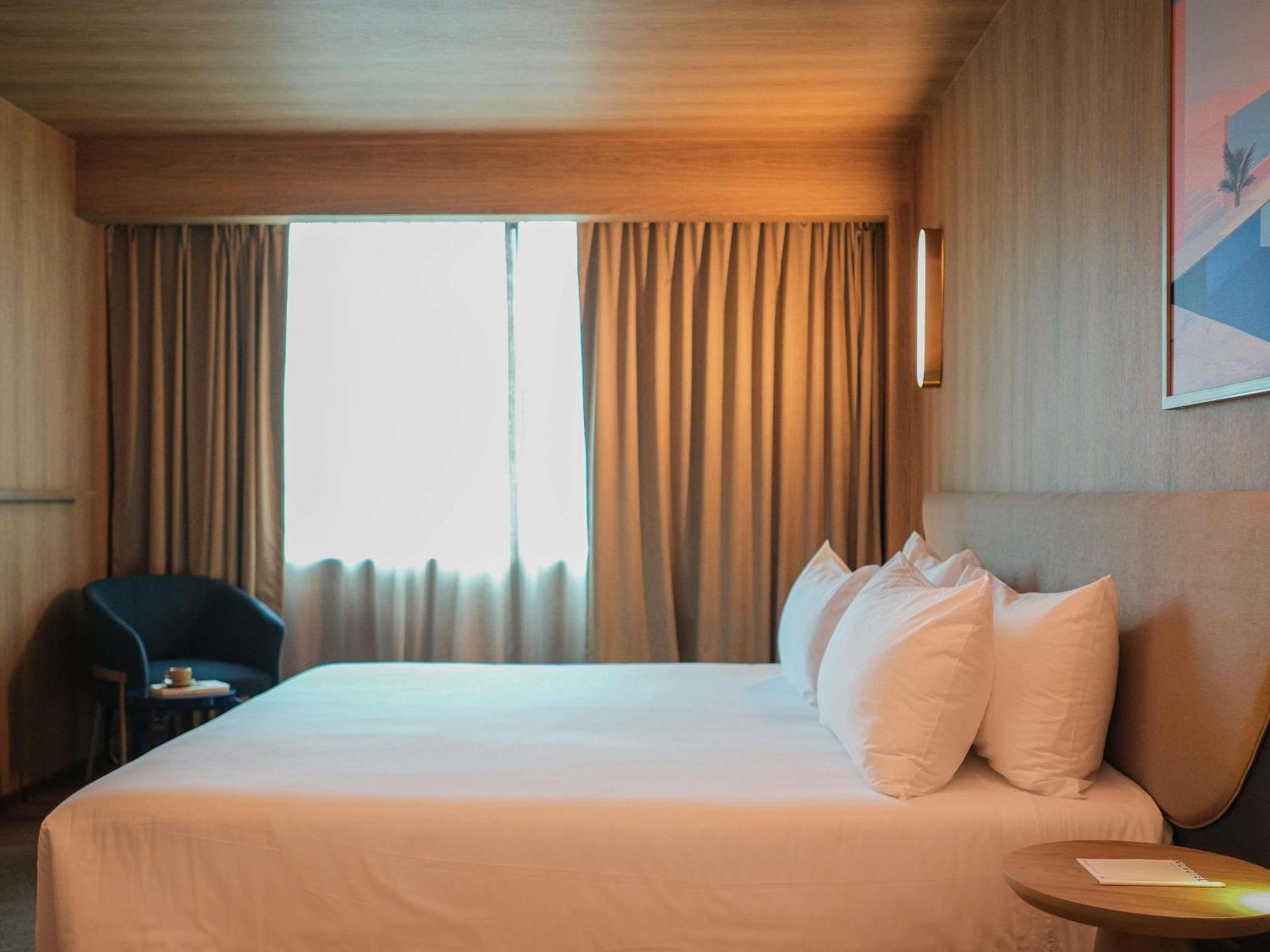 Novotel Mexico City Santa Fe - Photo 35