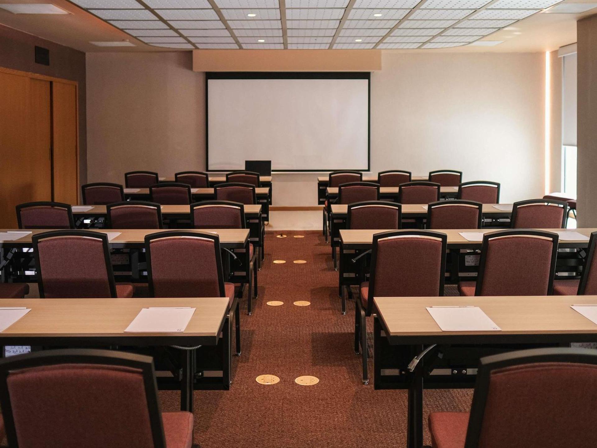 Novotel Mexico City Santa Fe - Photo 71