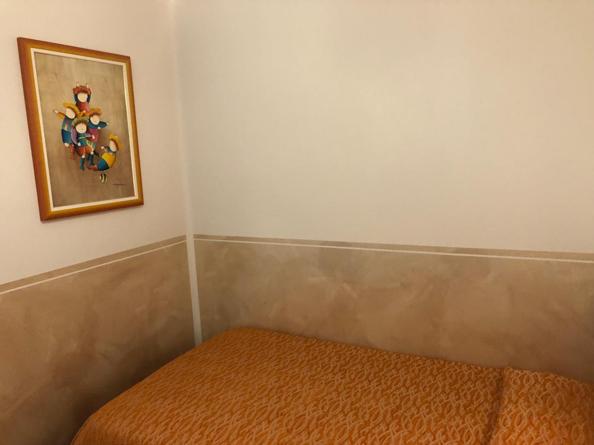 Hotel Victoria - Photo 34