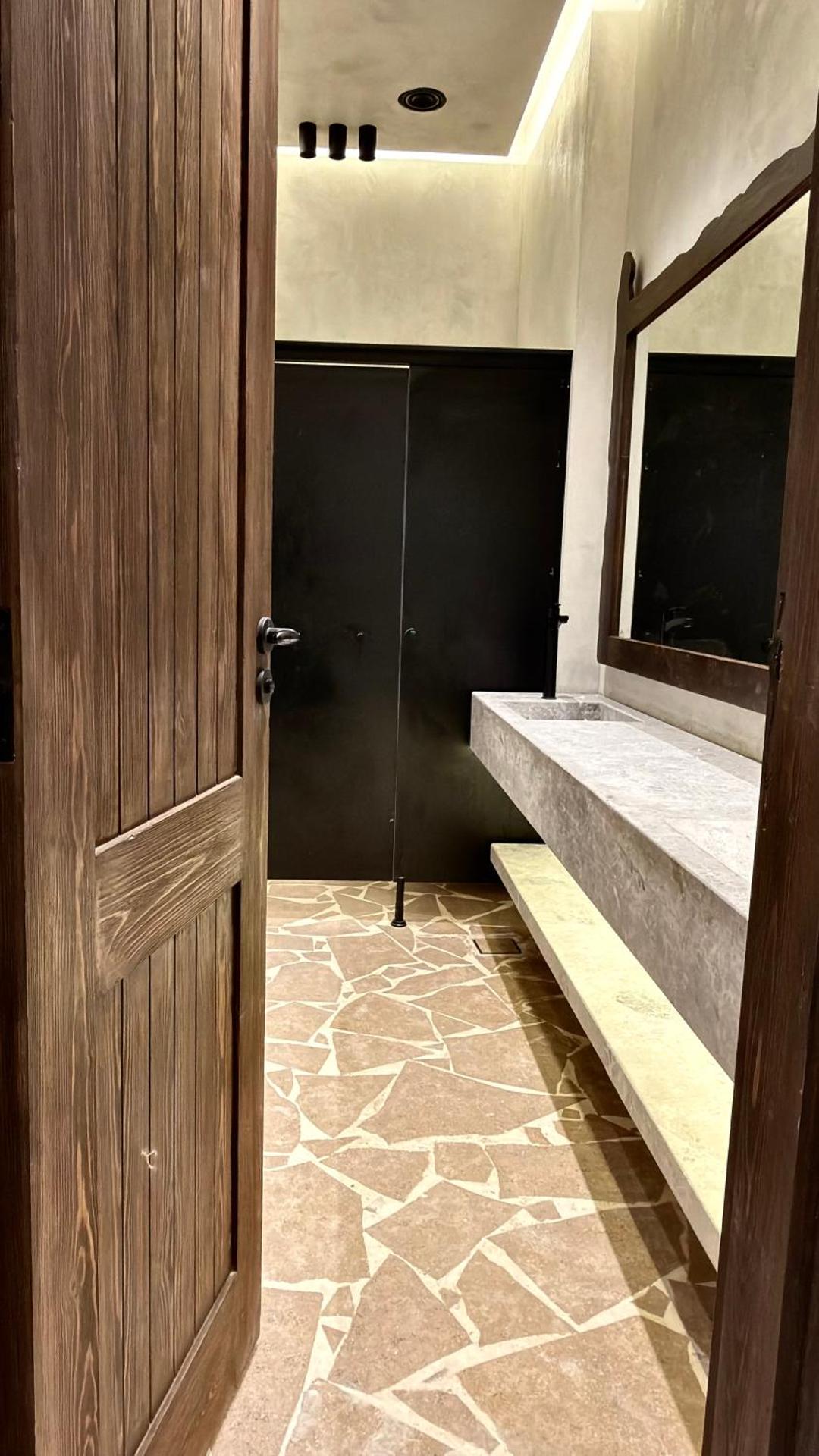 AMUNET Pyramids View Boutique Hotel with Pool and Rooftop Jacuzzi - Photo 32