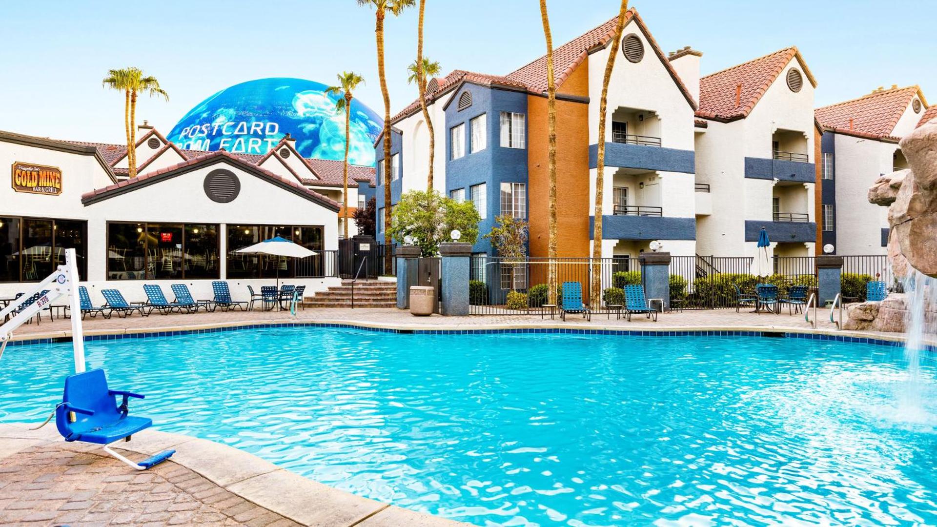 Holiday Inn Club Vacations at Desert Club Resort - Photo 82