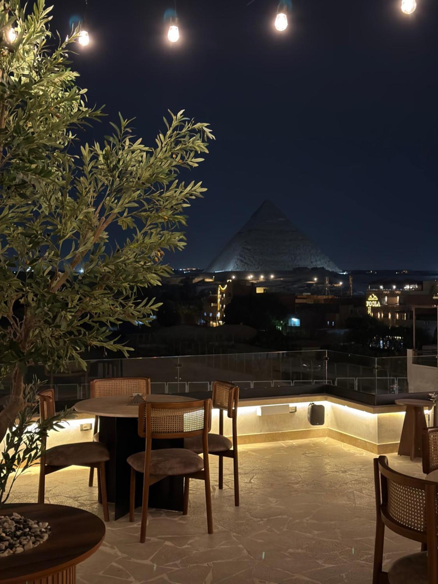 AMUNET Pyramids View Boutique Hotel with Pool and Rooftop Jacuzzi - Photo 28