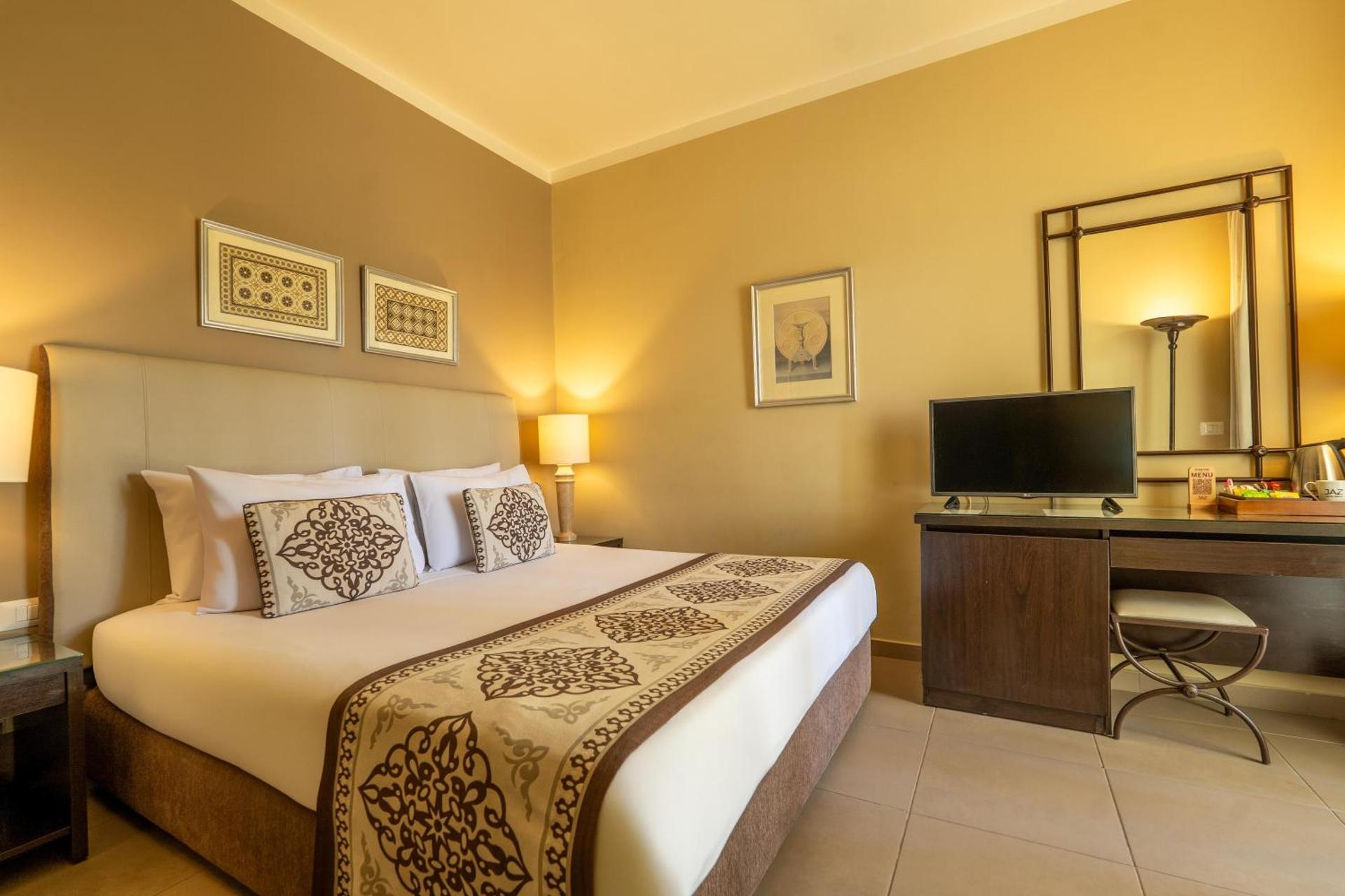 JAZ Fanara Resort - Photo 33