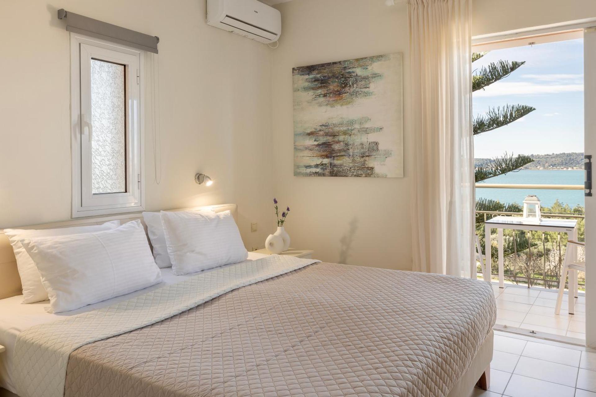 Panorama Fanari studios and apartments - Photo 3