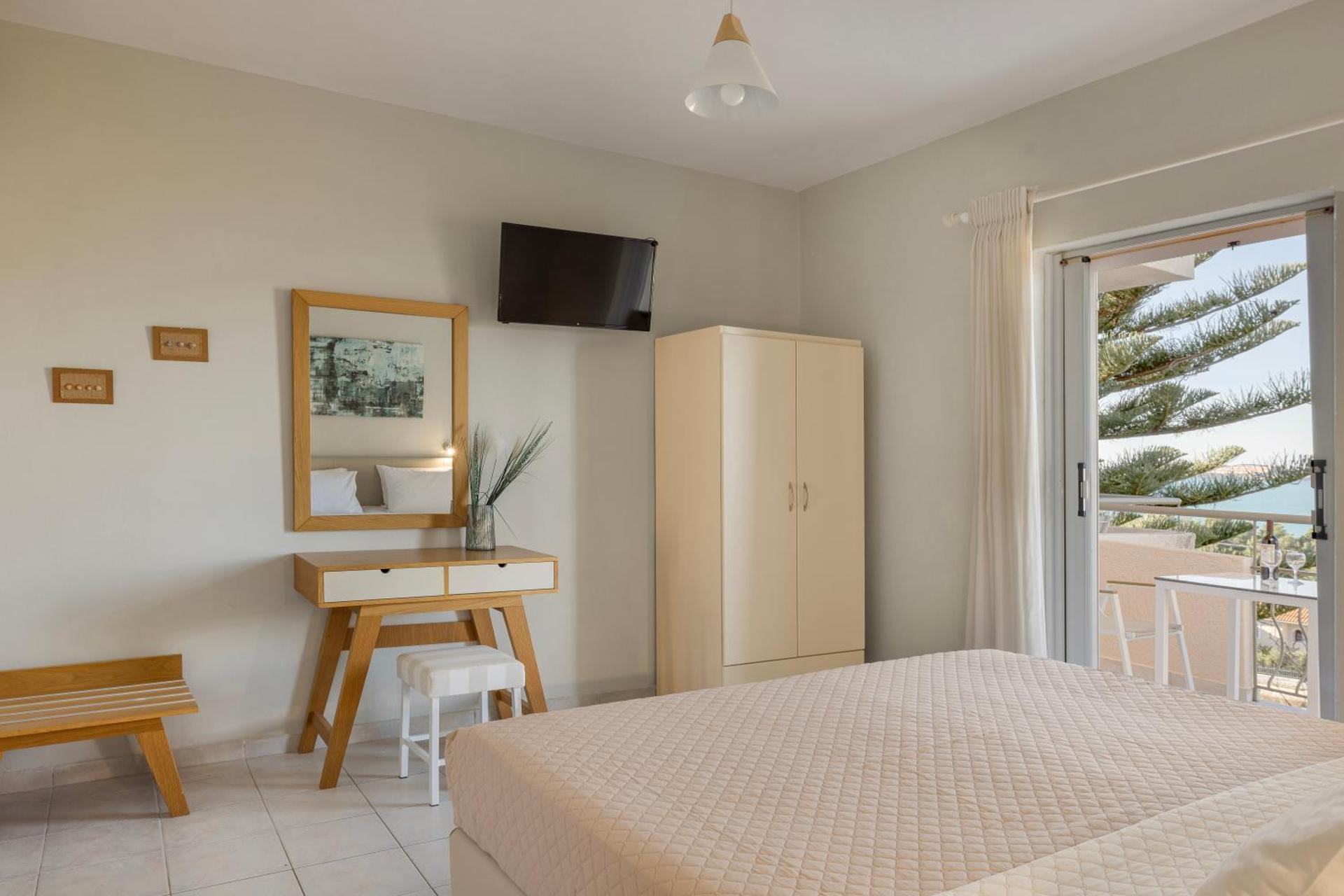 Panorama Fanari studios and apartments - Photo 42