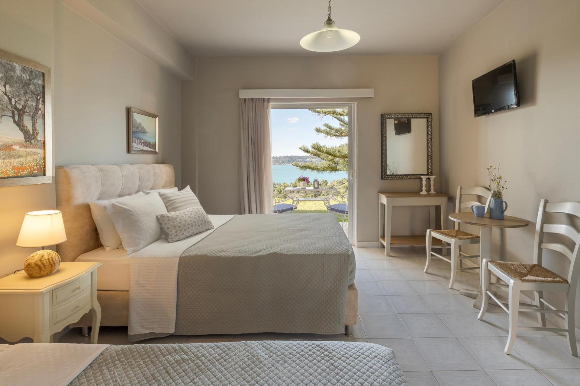 Panorama Fanari studios and apartments - Photo 32
