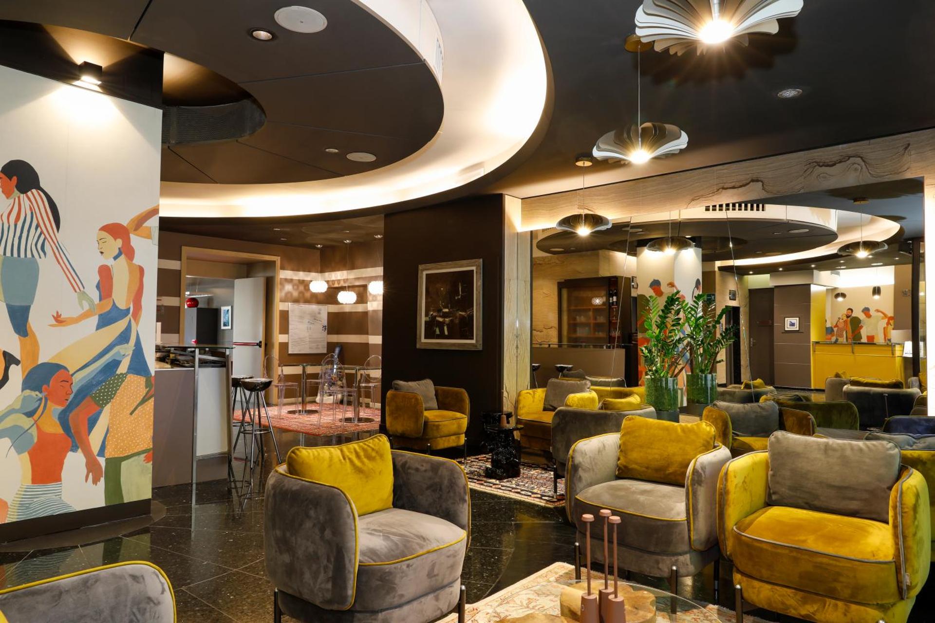 Hotel Lancaster - Photo 30