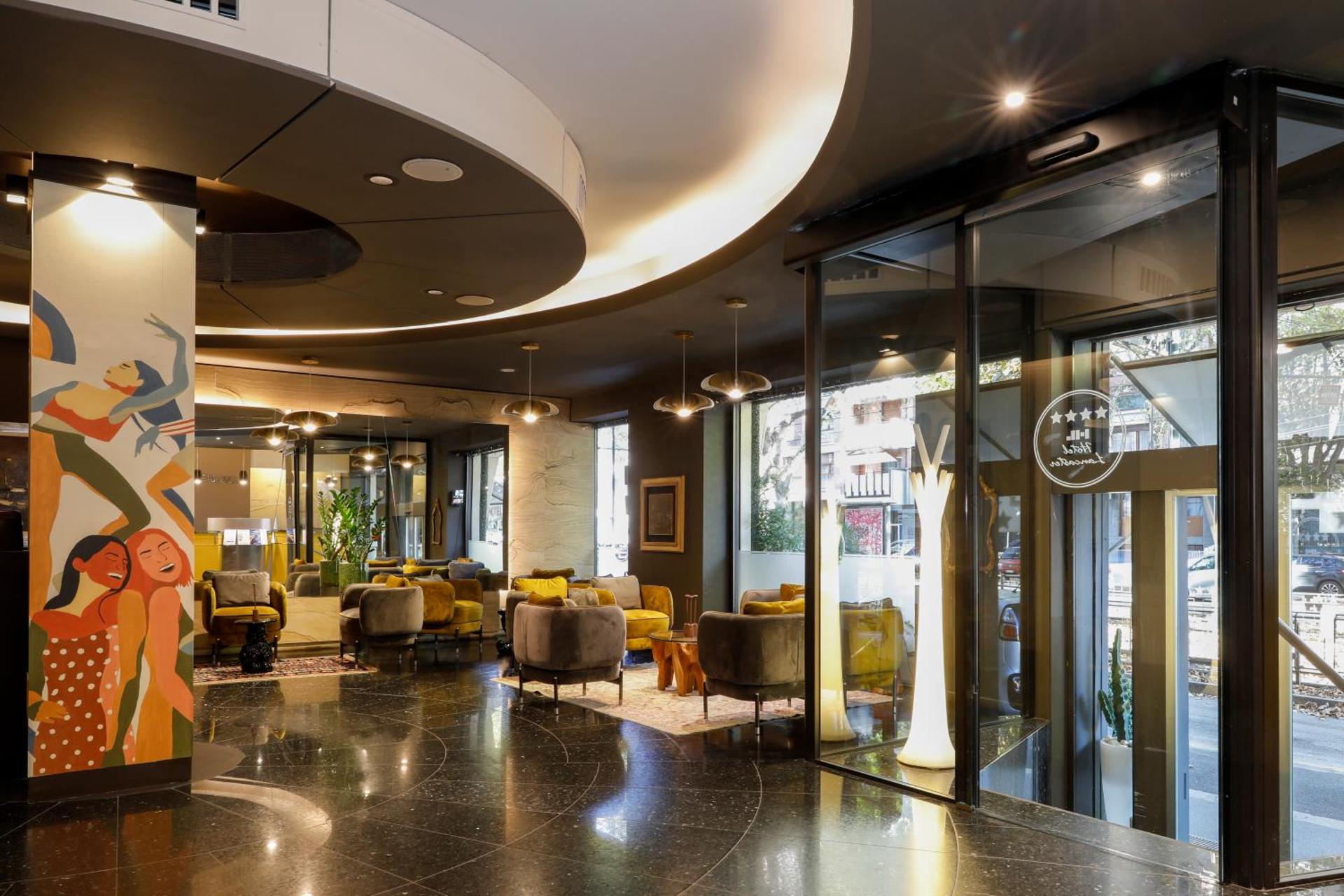 Hotel Lancaster - Photo 31