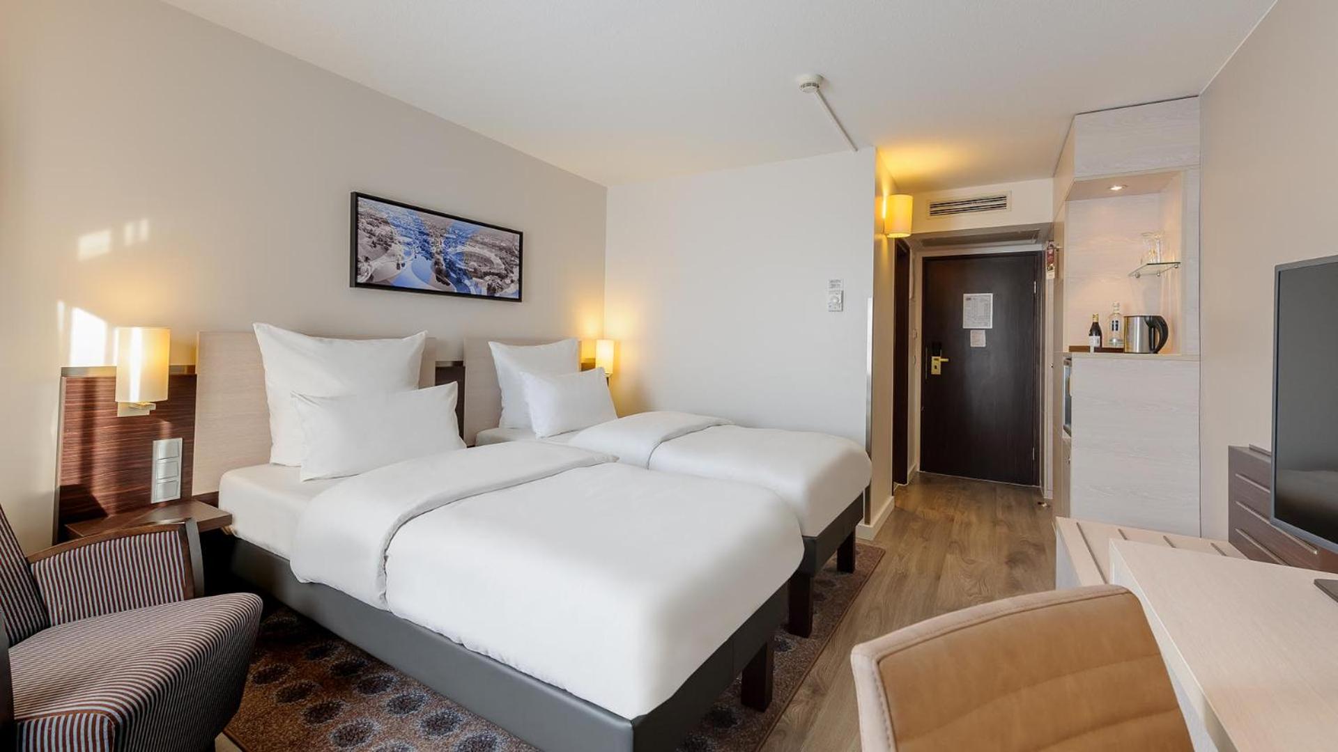 Mercure Hotel München Süd Messe - Photo 64