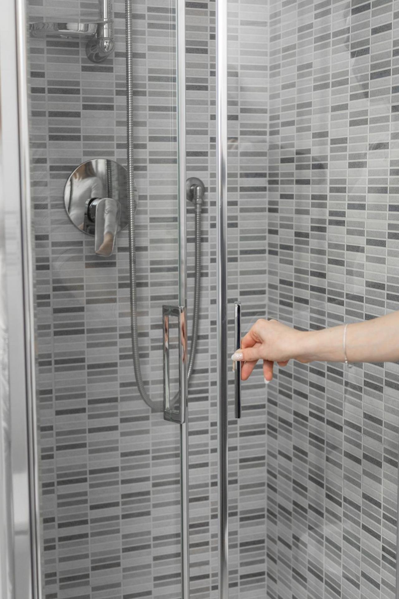 Hotel Continental - Photo 7