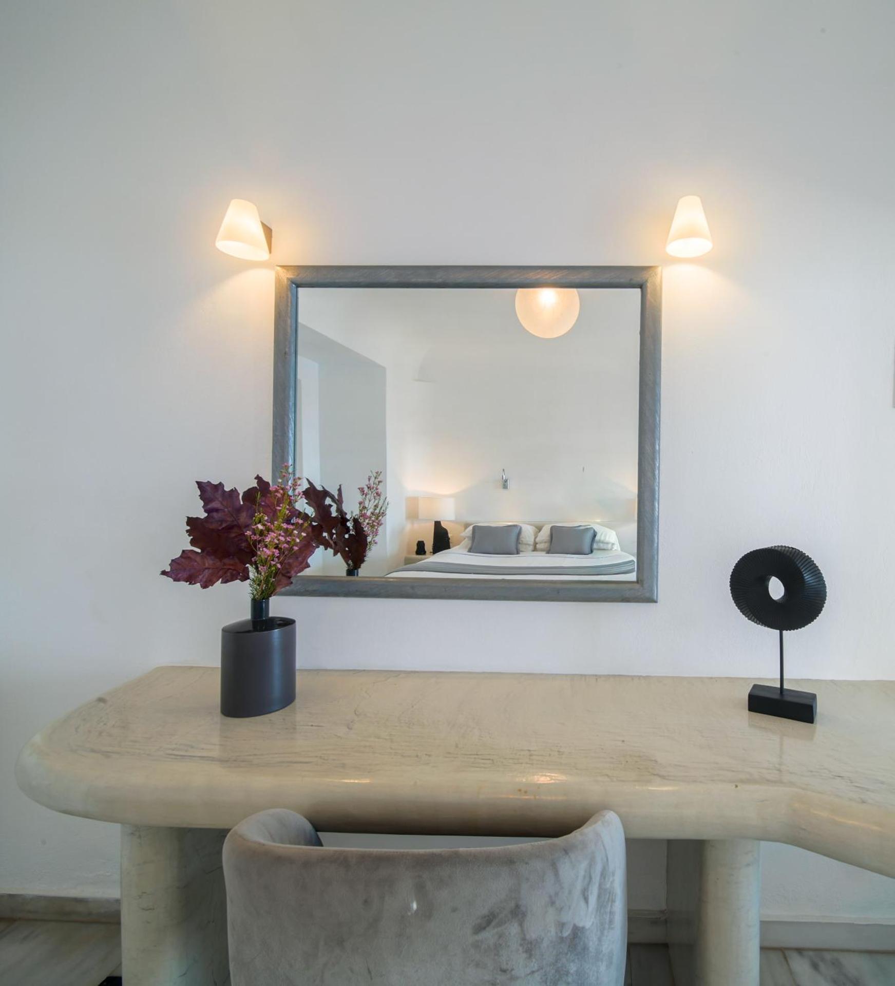 Pegasus Suites & Spa - Photo 34