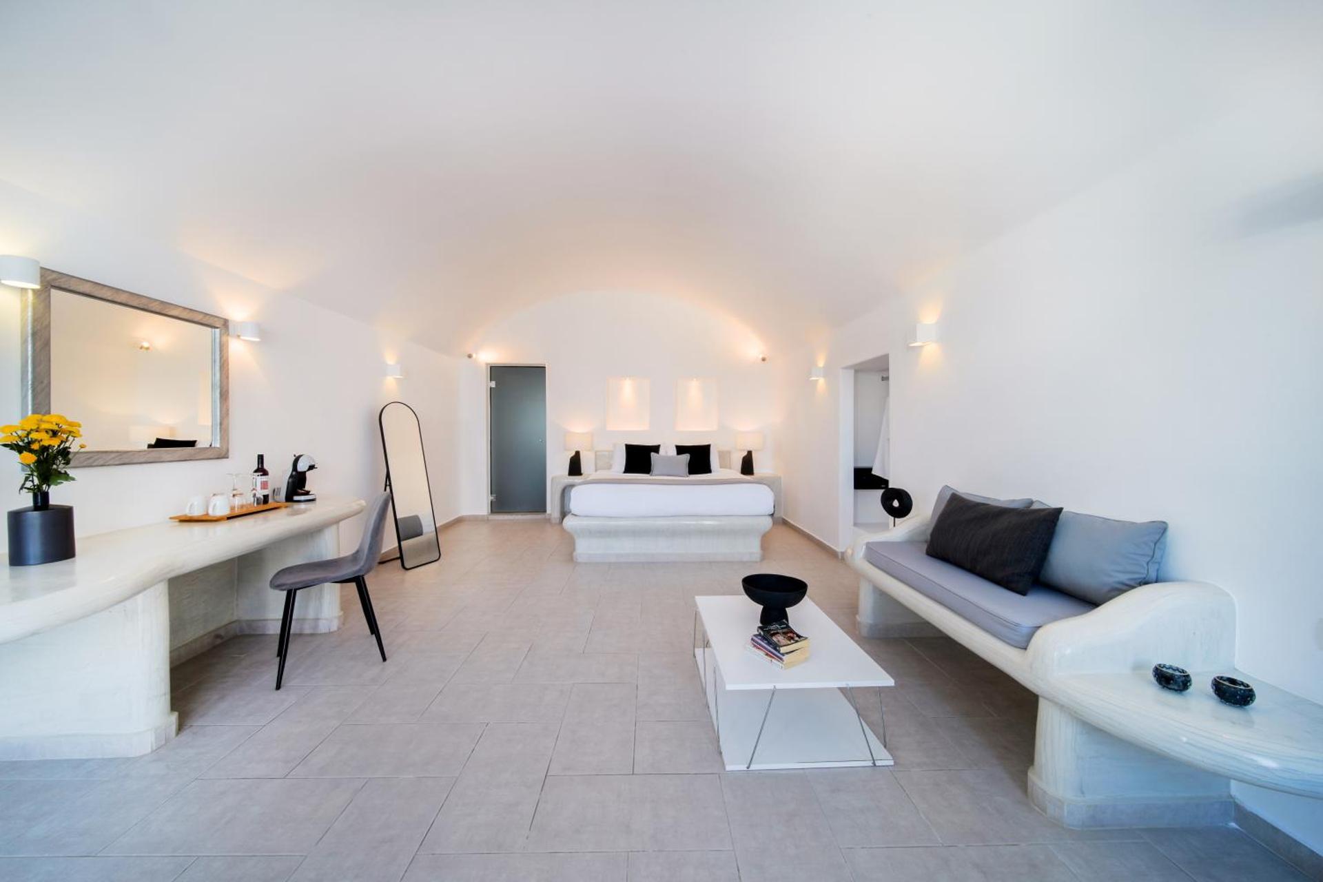 Pegasus Suites & Spa - Photo 44