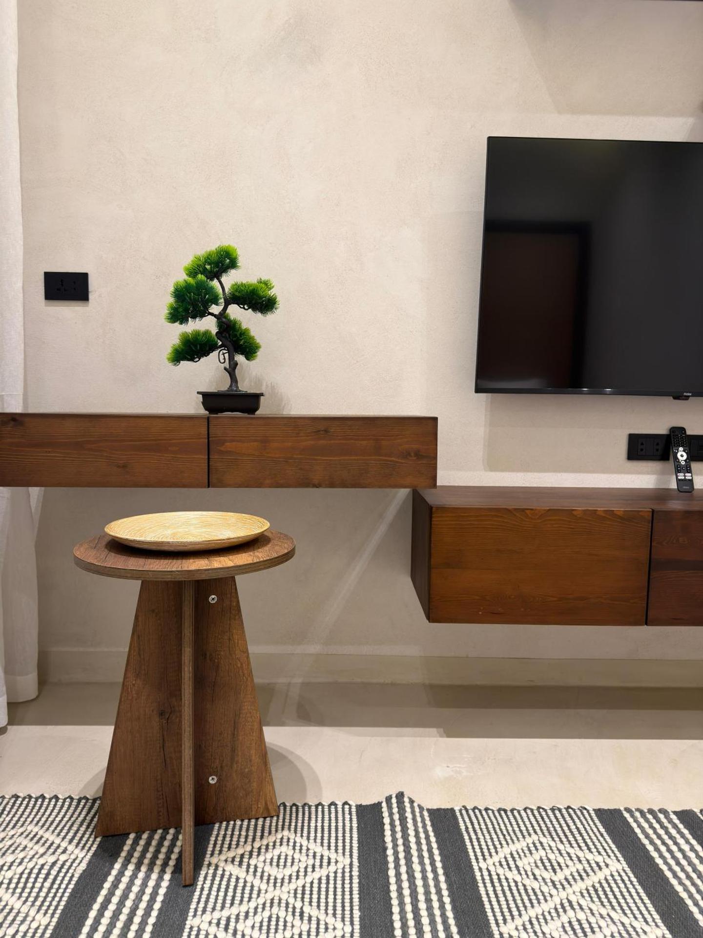 Twin Room with Pool View