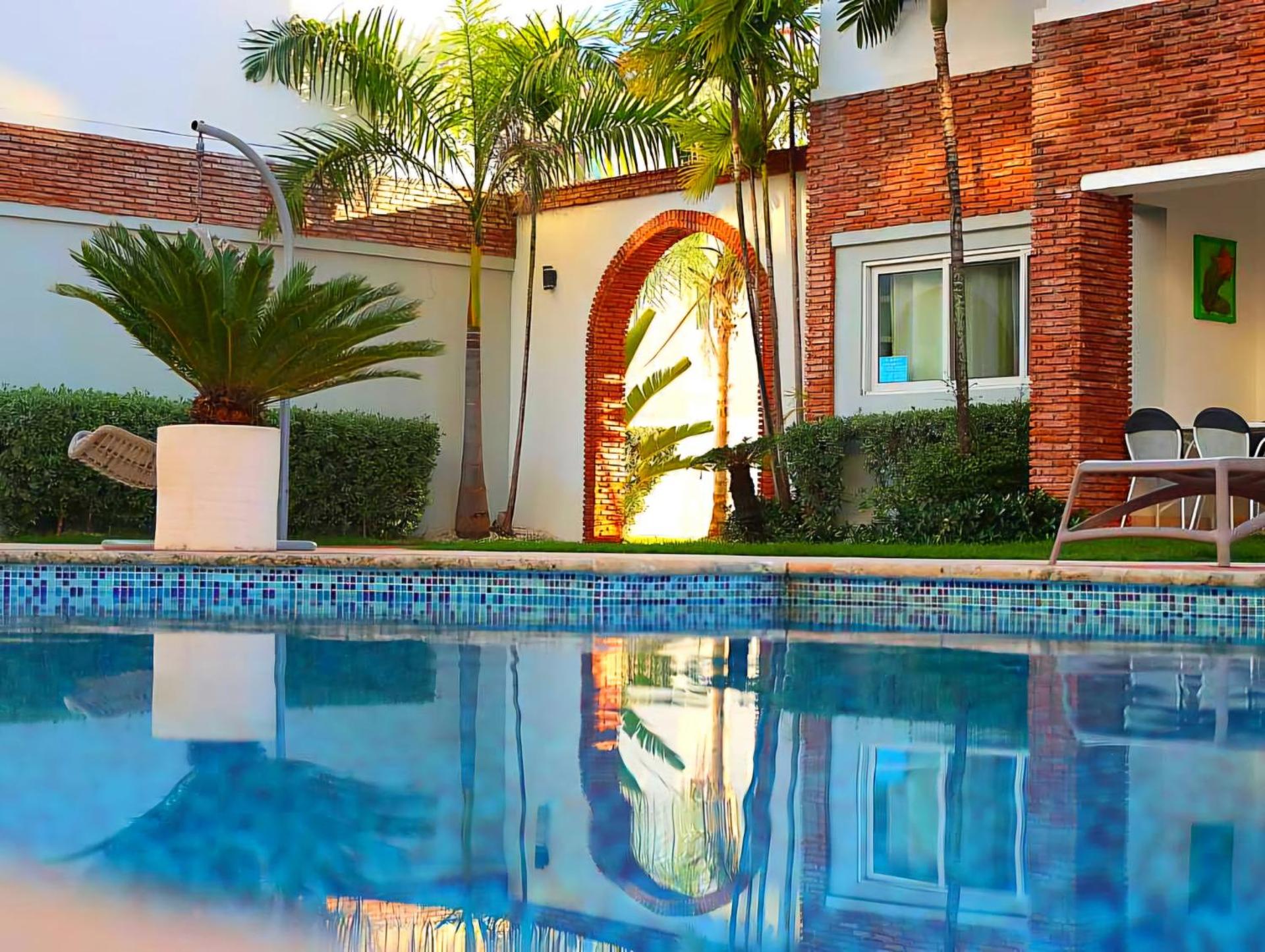 PASSION DEL CARIBE - CORAL VILLAGE 1 - modern and fully equipped apartments & suites in residence with pool and 24 hour security, close the beach, shops, bars, restaurants & entertainment