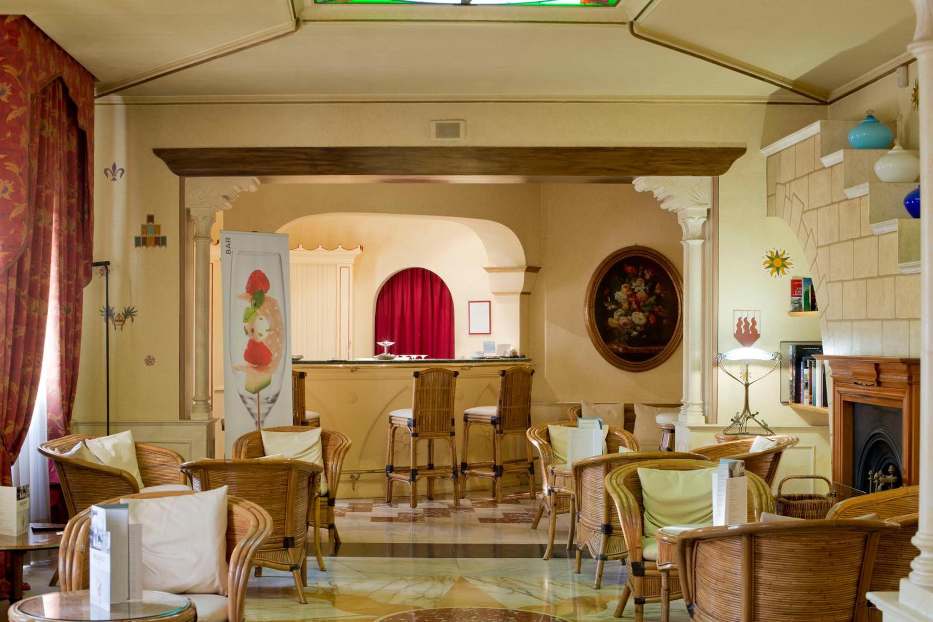 Hotel Milano Regency - Photo 18