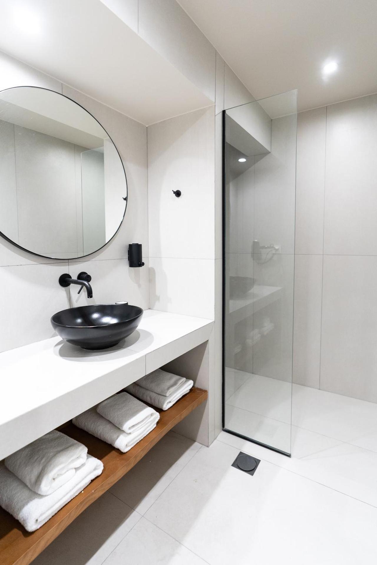 Vision Ermou Suites - Photo 21