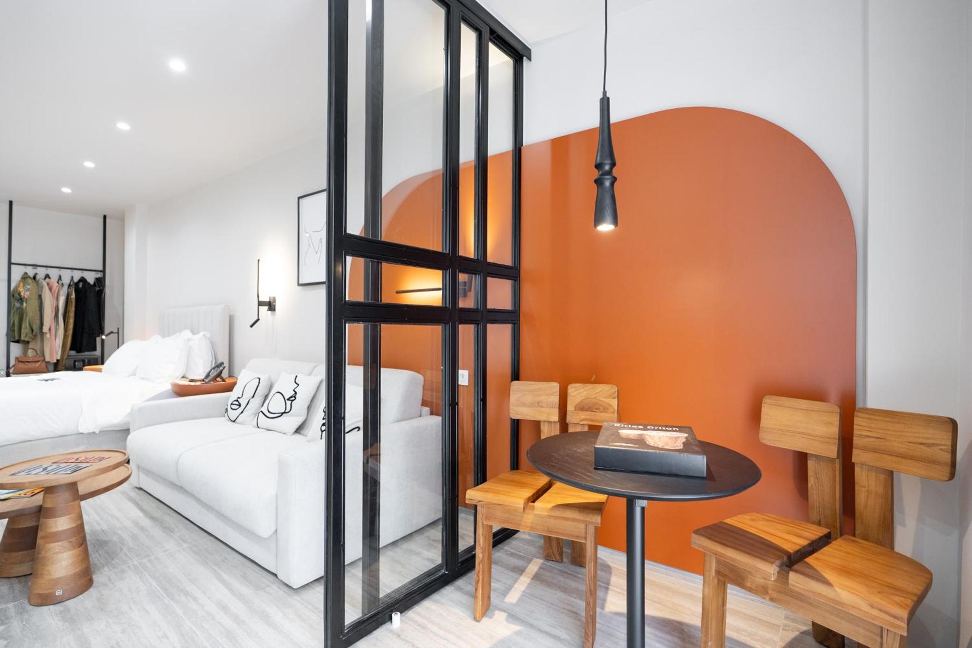 Vision Ermou Suites - Photo 8