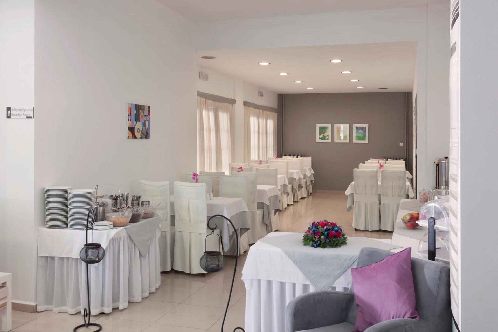 Francoise Hotel - Photo 15