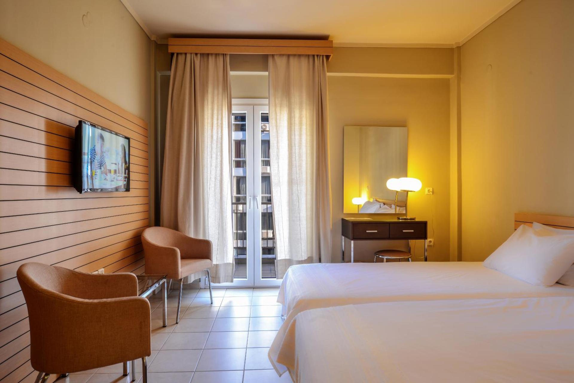 Astoria Hotel Thessaloniki - Photo 27