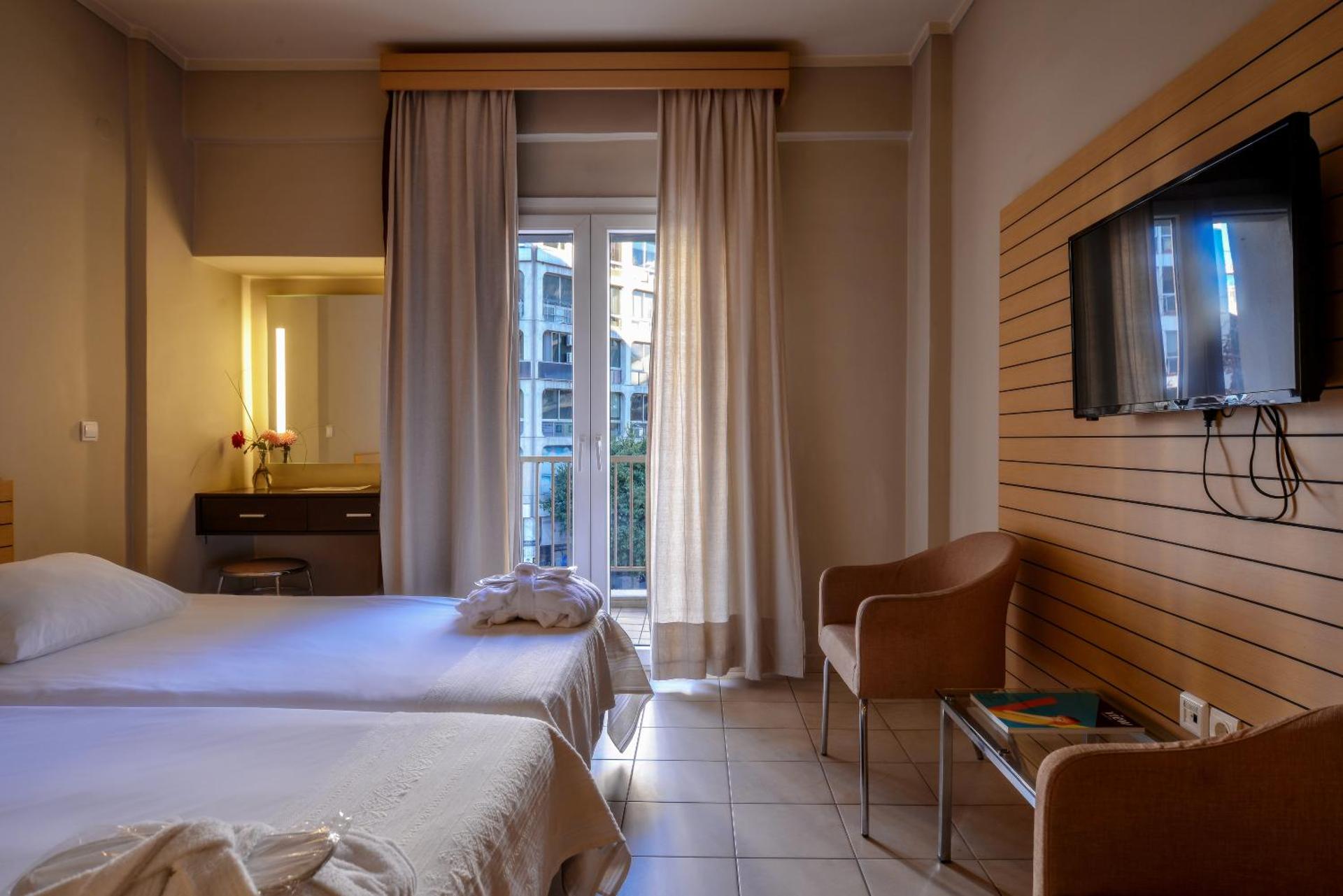 Astoria Hotel Thessaloniki - Photo 48