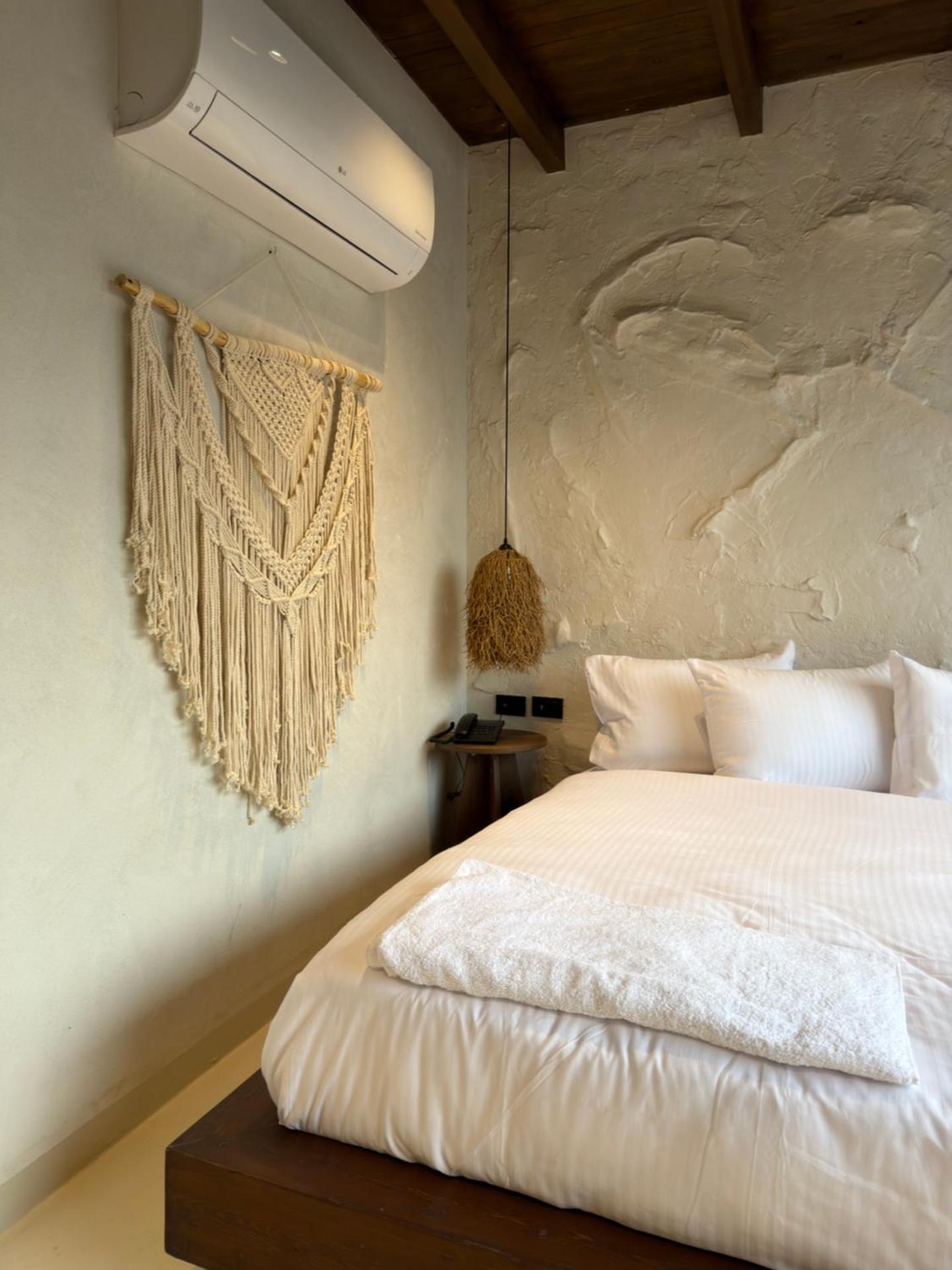 AMUNET Pyramids View Boutique Hotel with Pool and Rooftop Jacuzzi - Photo 14