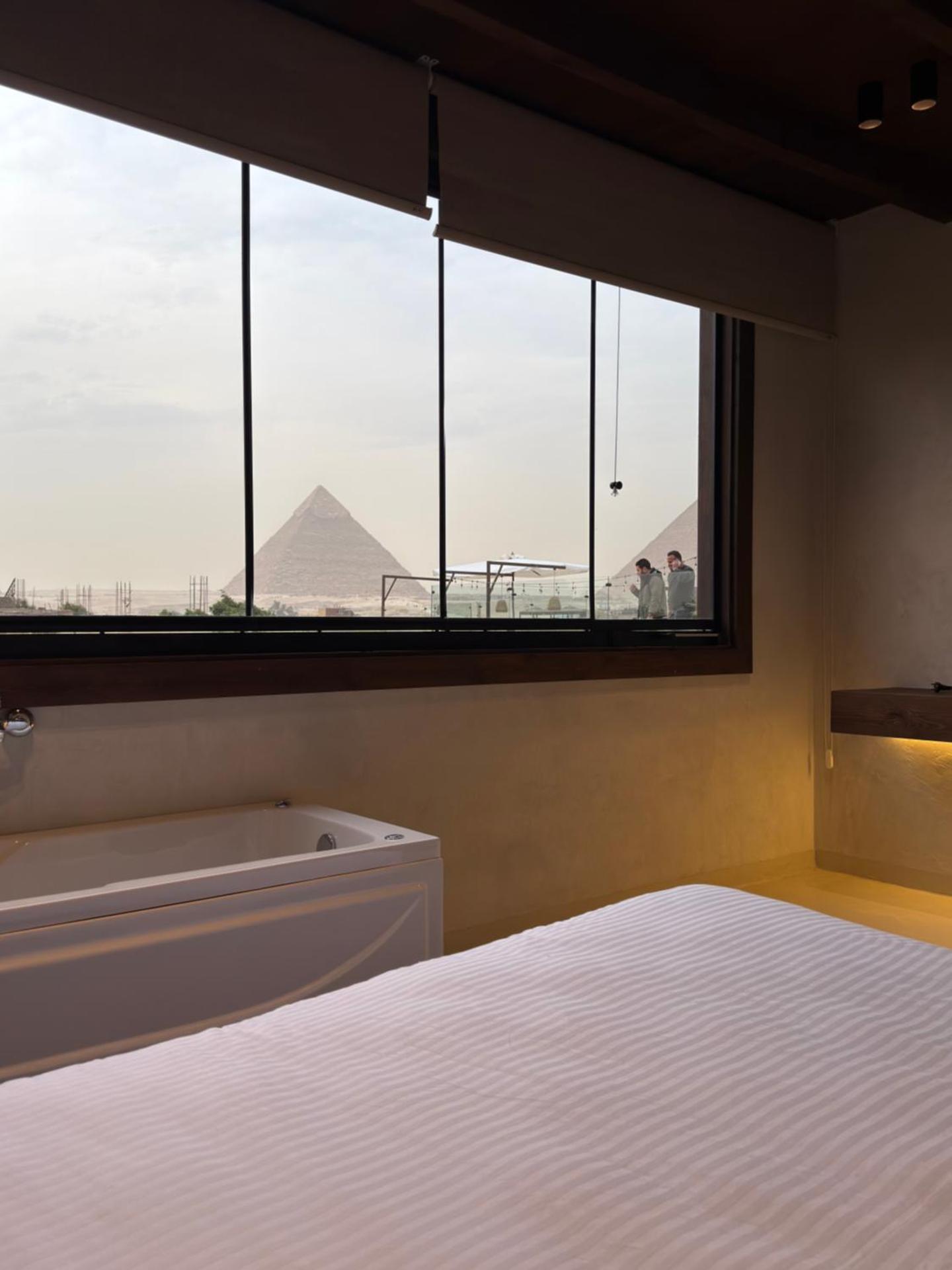 AMUNET Pyramids View Boutique Hotel with Pool and Rooftop Jacuzzi - Photo 30