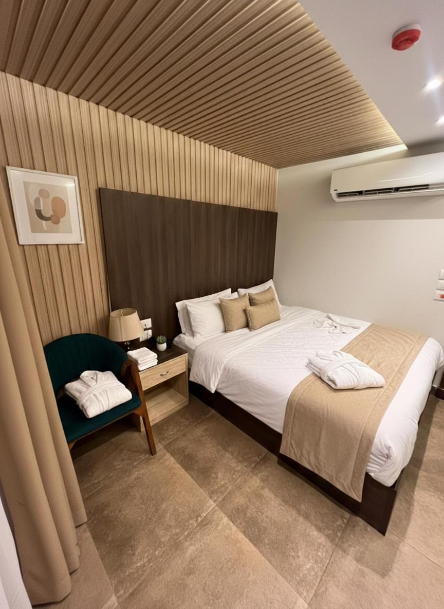 New Blue Pyramids Cave - Photo 9