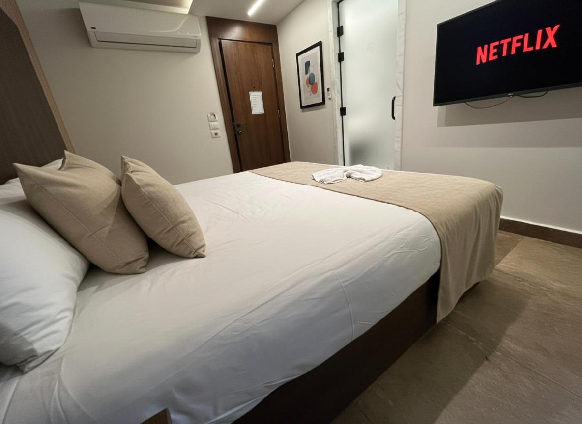 New Blue Pyramids Cave - Photo 18